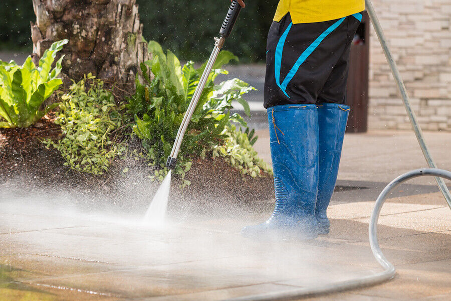 Commercial power washing by Cleanvision, LLC